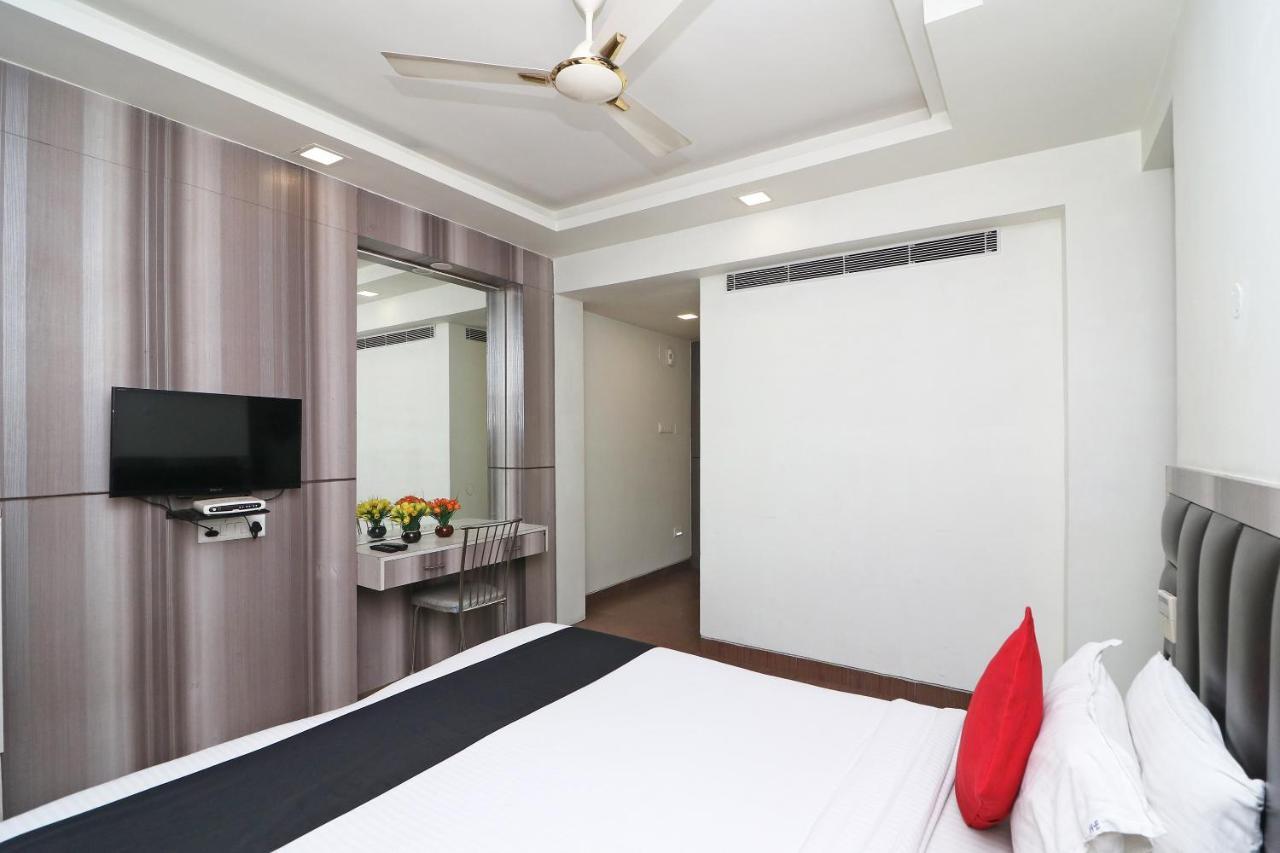 Hotel Emerald Kolkata Eksteriør bilde