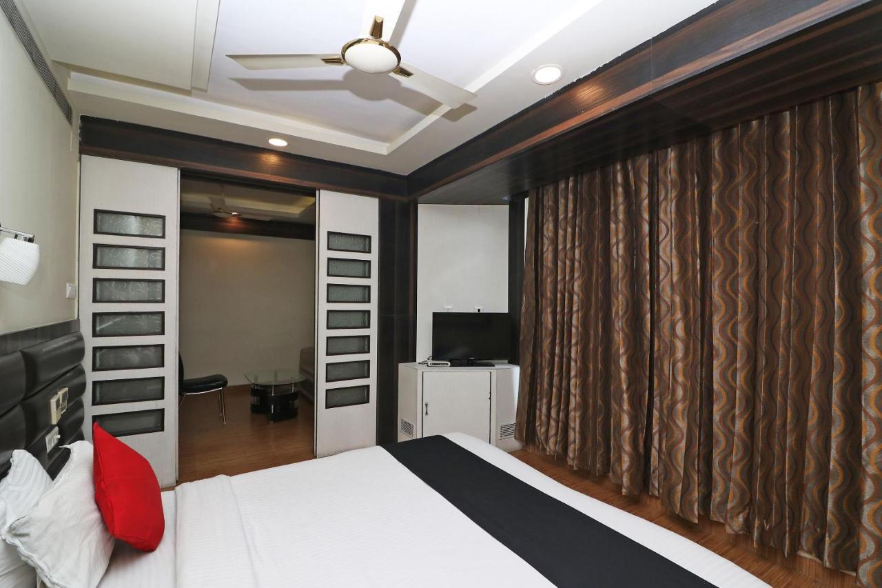 Hotel Emerald Kolkata Eksteriør bilde